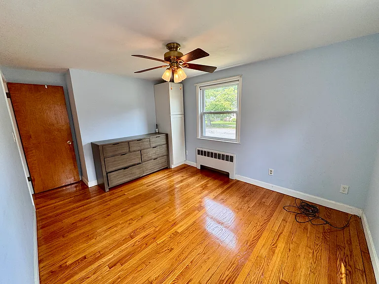53 Gerald Rd — Photo 16