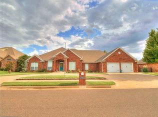 11640 NW 114th St, Yukon, OK 73099