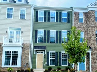 437 Randolph View Dr, Midlothian, VA 23114