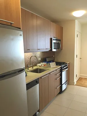 Rented by Windsor Property Management | media 13