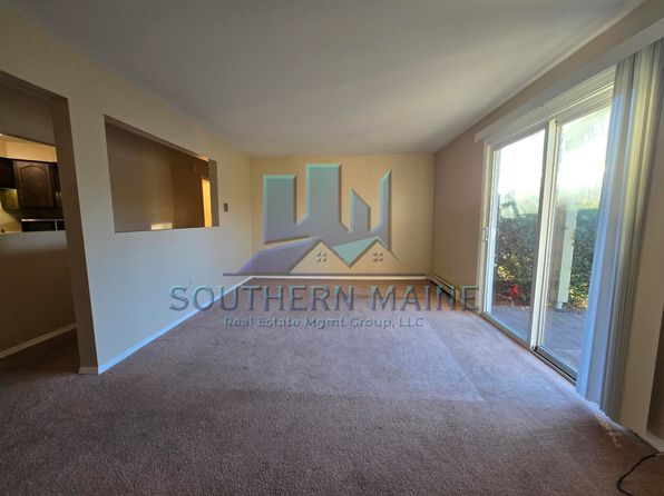 576 Riverside Dr APT 3