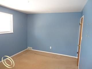 5th image of 15409 Sunset St