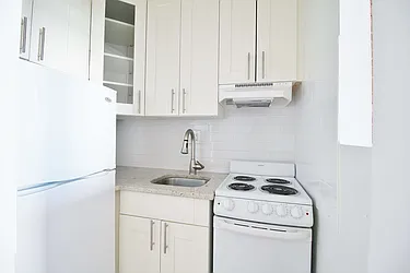 Rented by Julianna Realty Corp