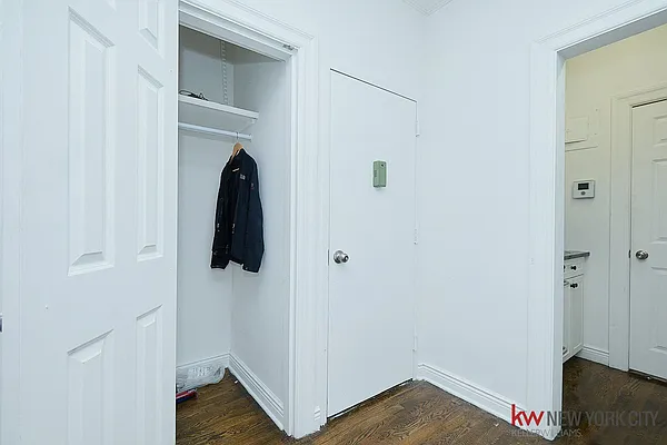 Rented by Keller Williams NYC | media 8