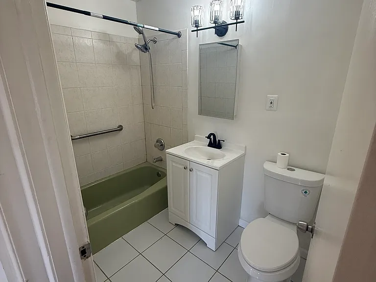1051 Old Colony Rd #24 — Photo 6