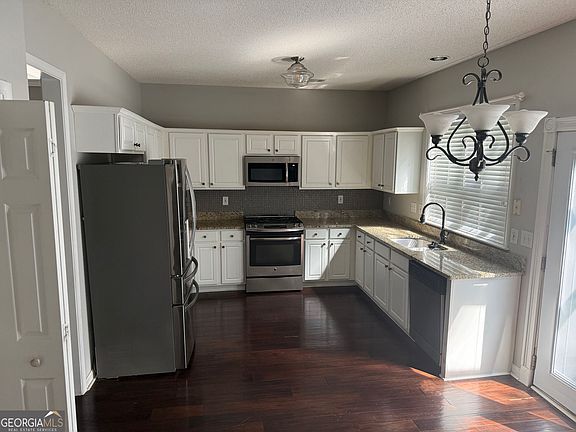 4th image of 2568 Alvecot Cir SE