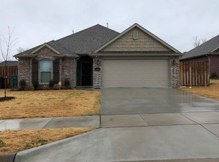 3103 S I St, Rogers, AR 72758
