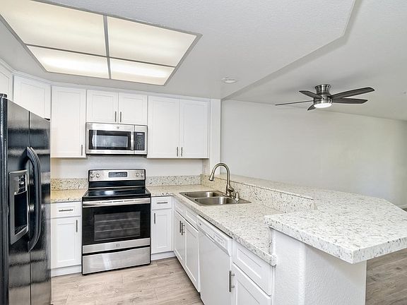 4th image of 9965 Scripps Westview Way Unit 37