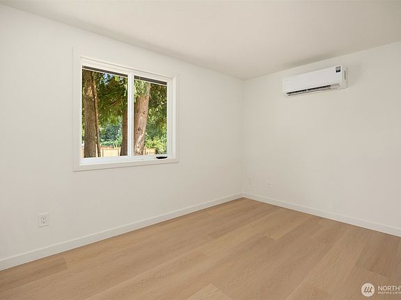 3rd image of 14205 77th Avenue NE