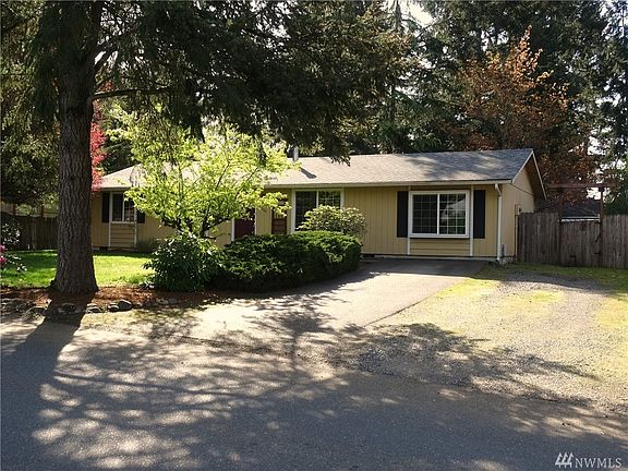 2nd image of 1600 Rockcress Dr SE