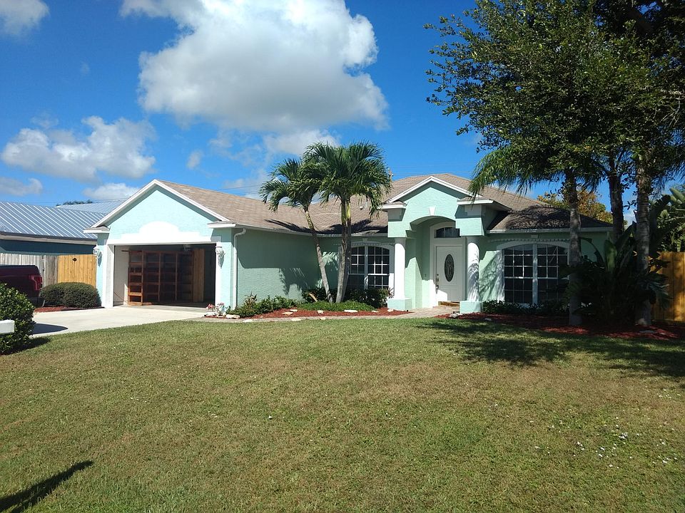 1st image of 457 NE Pecos Way