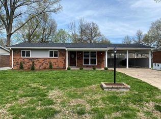 12519 Sunview Dr, Saint Louis, MO