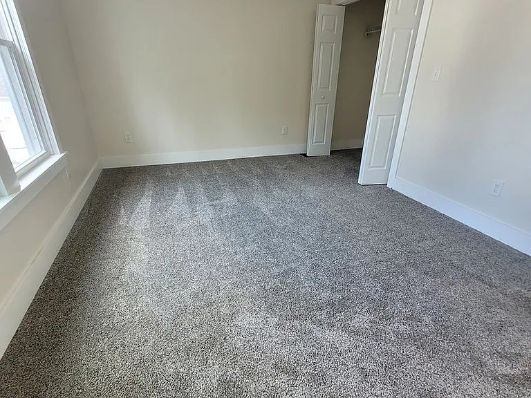 21 E Maple St — Photo 17