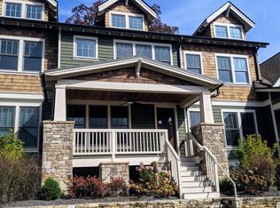 12 Fitzgerald Rd, Black Mountain, NC 28711