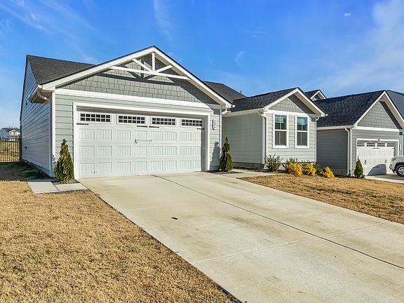 3rd image of 226 Sir Barton Ct