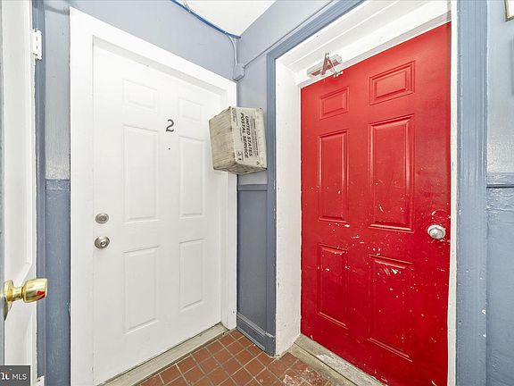 2nd image of 324 34th St SE