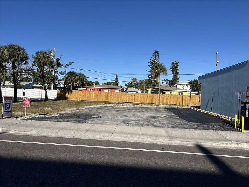 1st image of 14225 Gulf Blvd