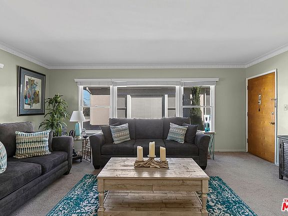4th image of 831 Austin Ave APT 2