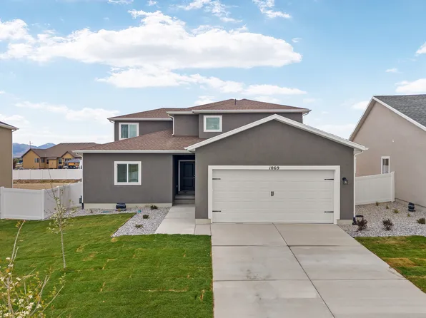 1069 Vegas St W, Grantsville, UT 84029
