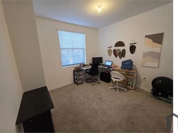 466 NE 12th St #N, Homestead, FL 33034