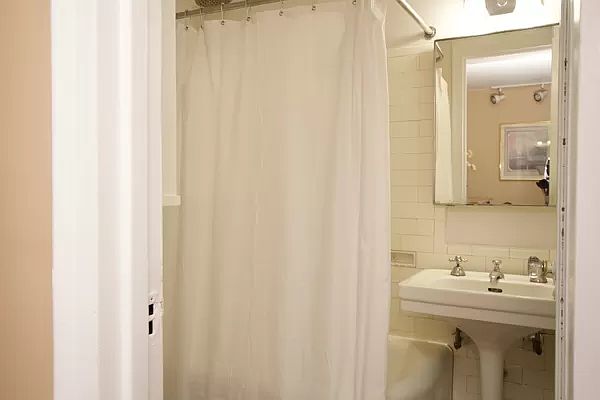 2nd image of 45 Tudor City Pl APT 2108