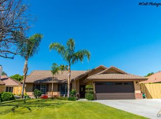 9902 Tuscarora Dr, Bakersfield, CA 93312