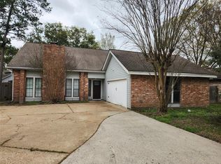 22622 Tree House Ln, Spring, TX 77373