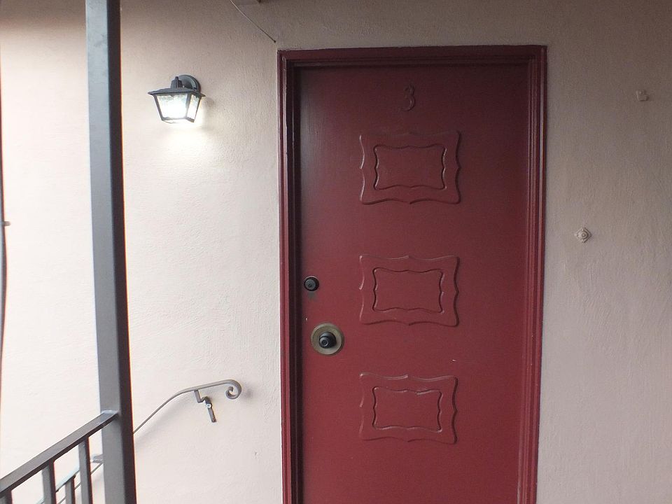 1st image of 173 Santa Lucia Ave #3
