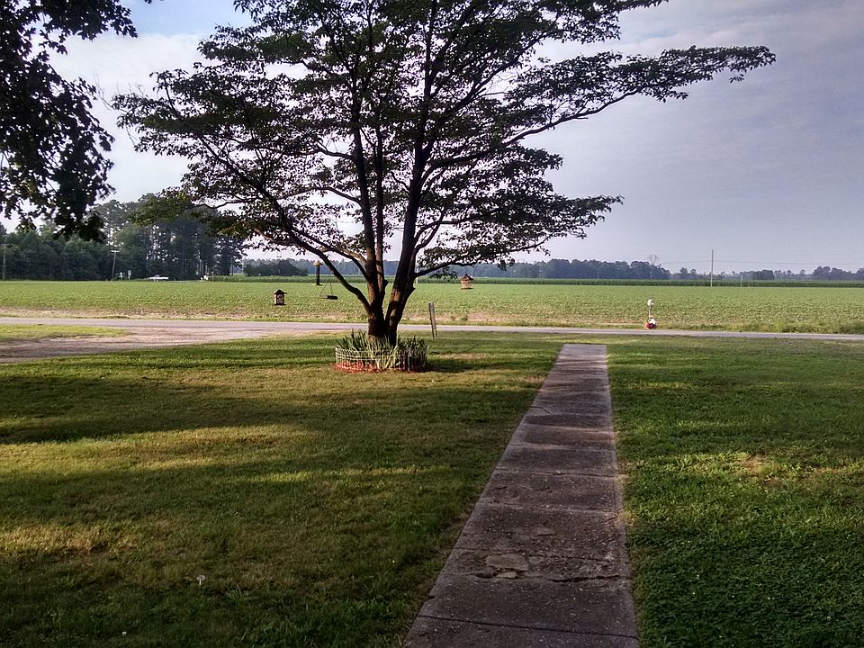 2nd image of 17335 Trump Town Rd