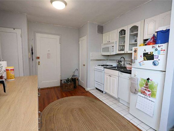 3rd image of 18225 Wexford Ter APT 517