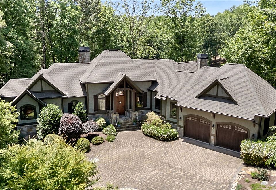 1st image of 114 Club Cove Way