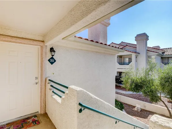 601 Harvest Run Dr APT 203, Las Vegas, NV 89145