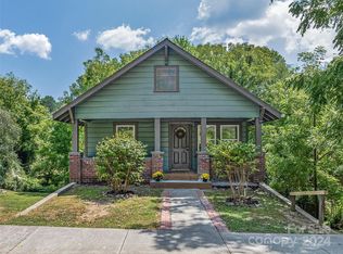 326 N Main St, Canton, NC 28716