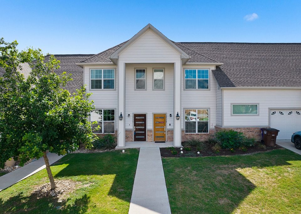 1st image of 12178 Abbey Glen Ln #1