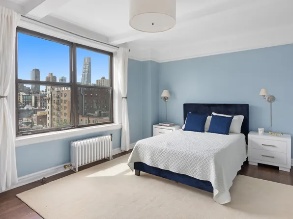 40 West 77th Street image 5 of 9