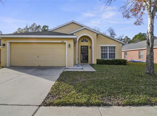 679 Sandy Ridge Dr, Davenport, FL 33896