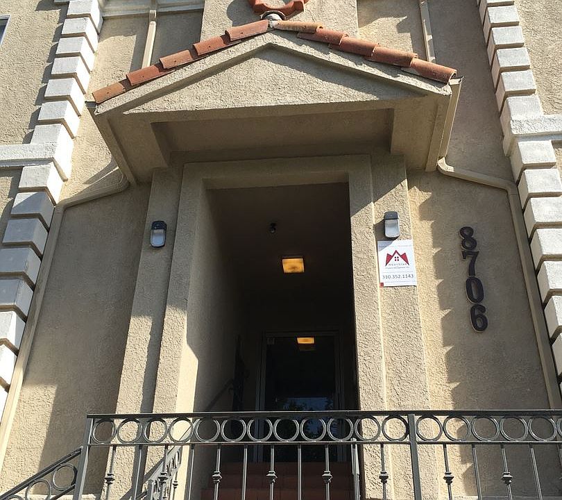 2nd image of 8706 Ramsgate Ave APT 04