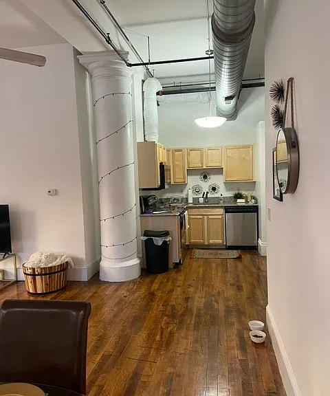 107 Shillito Pl #8B — Photo 4