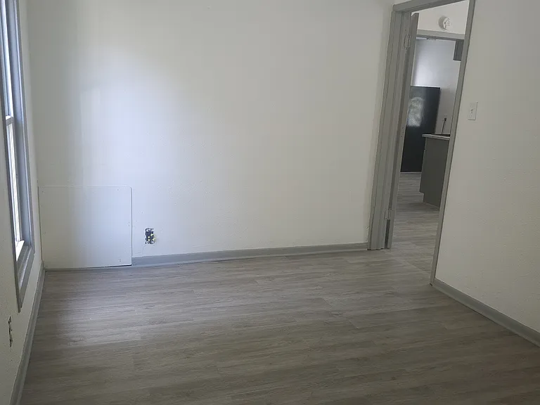 1225 Cherry St — Photo 7