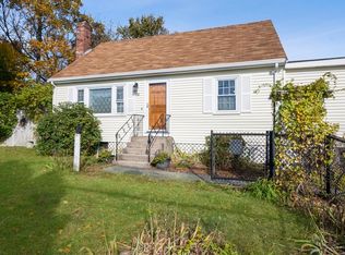 216 Hartford Ave, Bellingham, MA 02019