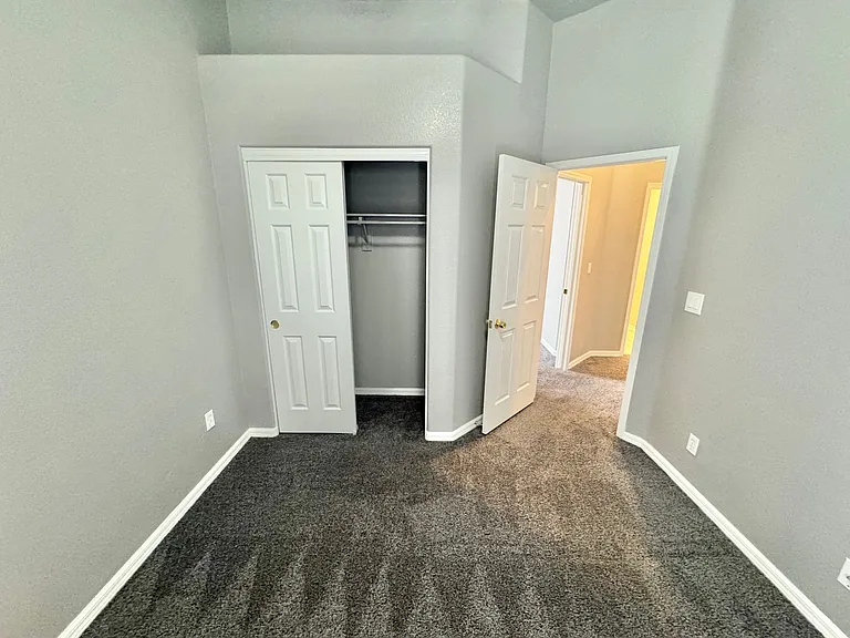 8316 Donatello Ct — Photo 15