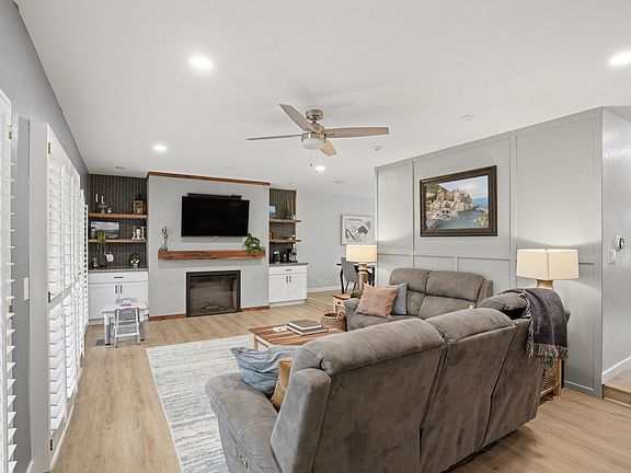 5th image of 6324 S Fiesta Way