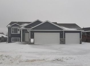 2104 6th Ave NE, Kasson, MN 55944