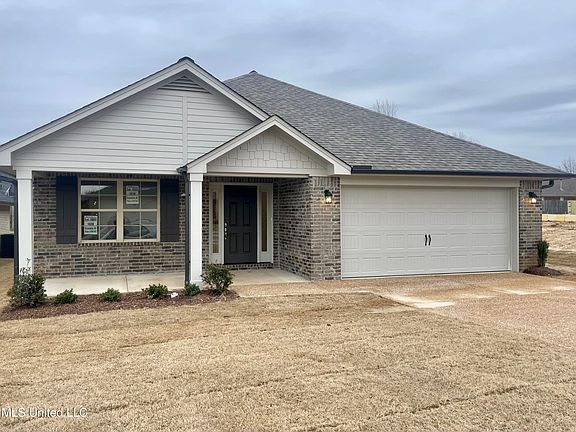 2nd image of 1618 Cambria Dr