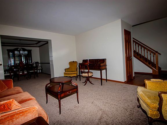 4th image of 1308 Cottonwood Dr