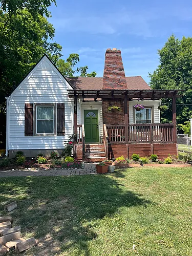 1013 Thomas Ave Photo 1