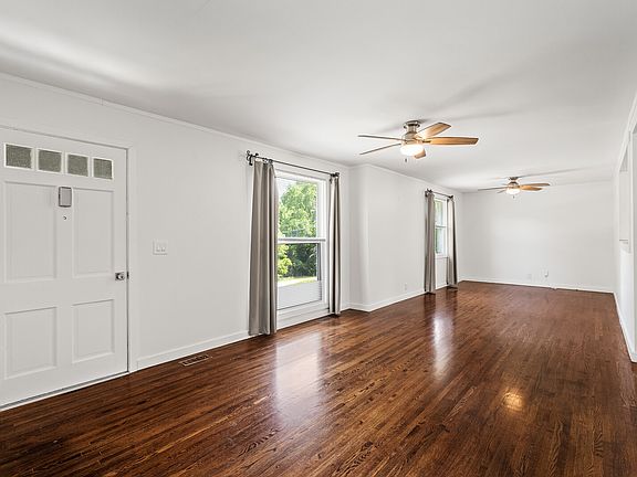 3rd image of 2219 Dearborn Dr