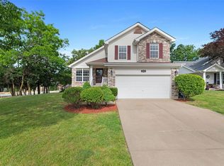 1001 Providence Pointe Dr, Wentzville, MO 63385