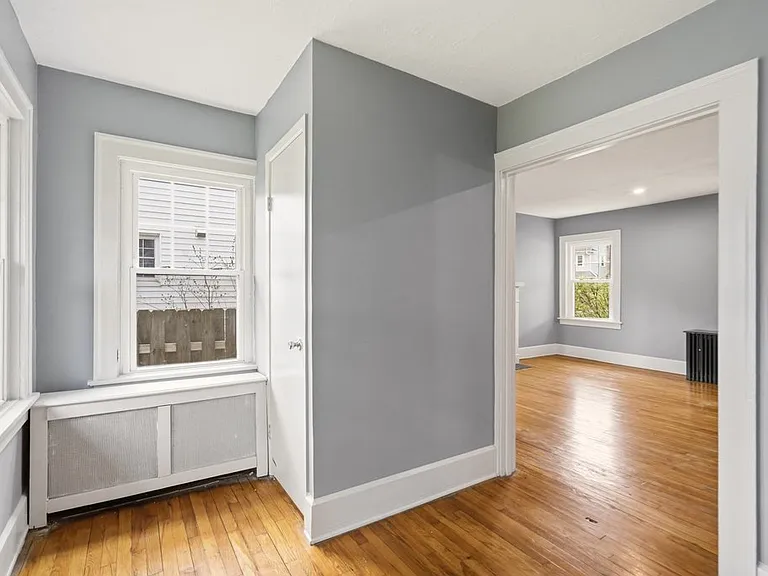 2209 Lamberton Rd — Photo 10