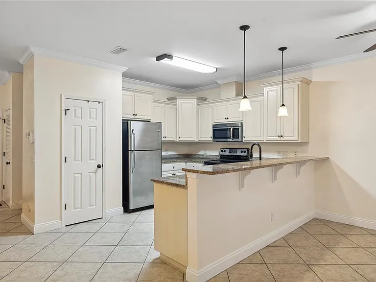 1744 Annabellas Dr — Photo 4